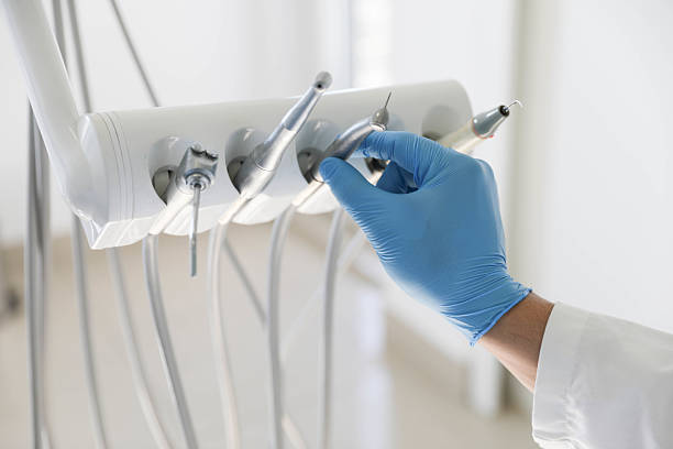 Professional Emergency Dentist technician working in Pen Argyl, PA